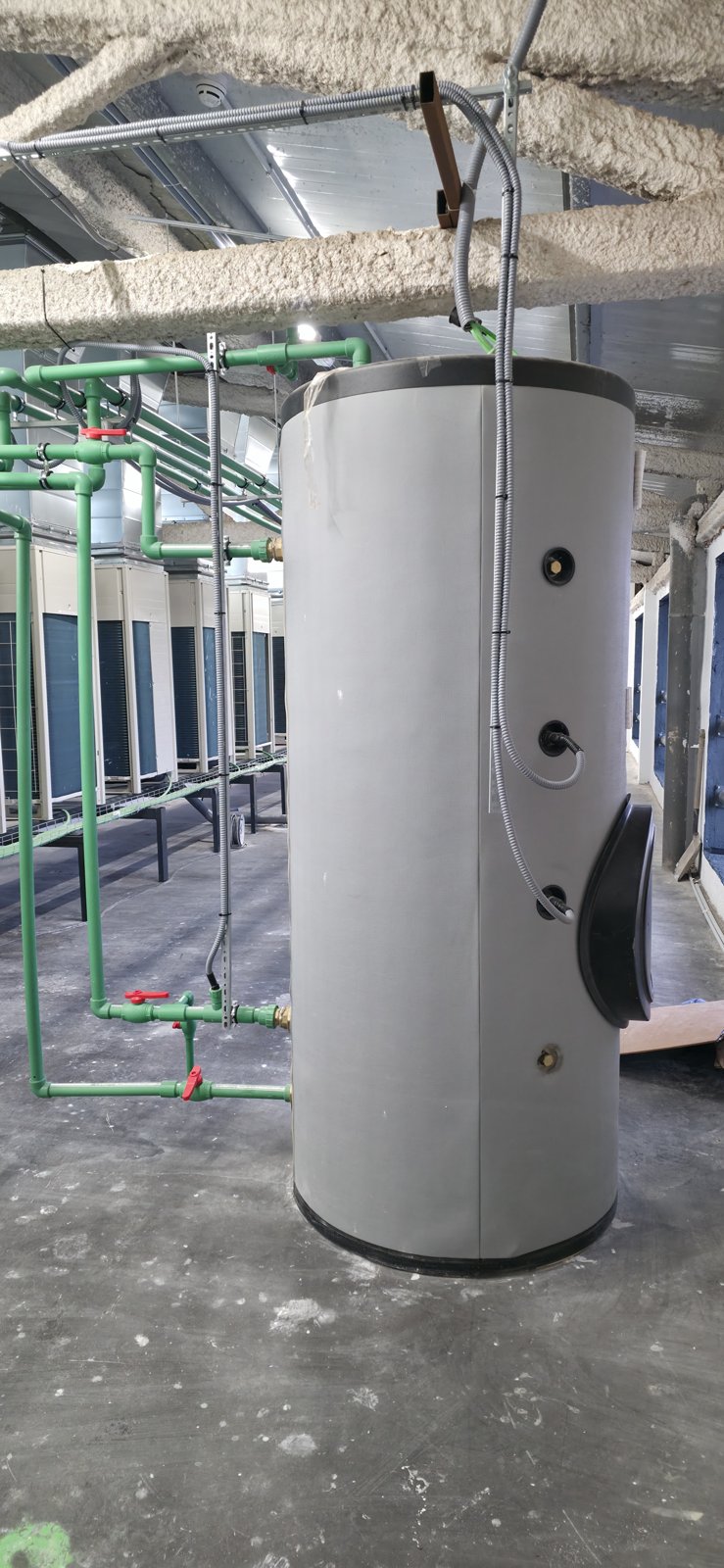 Producción de ACS, centro deportivo de Illescas